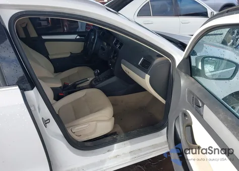 2012 Volkswagen Jetta 2.0L Tdi z USA, uszkodzony, nr VIN 3VWLL7AJ0CM368715